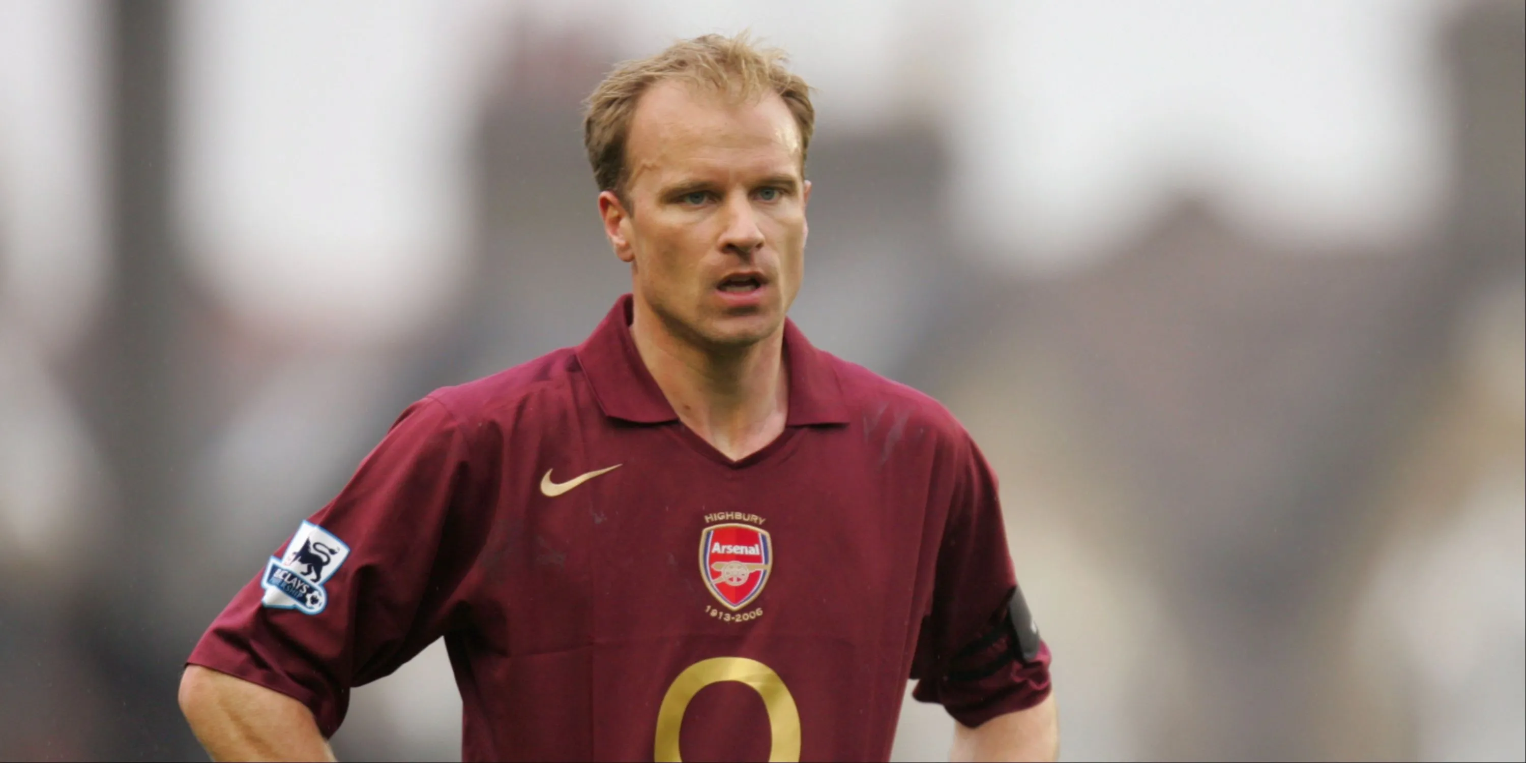 Huyền thoại Dennis Bergkamp của Arsenal