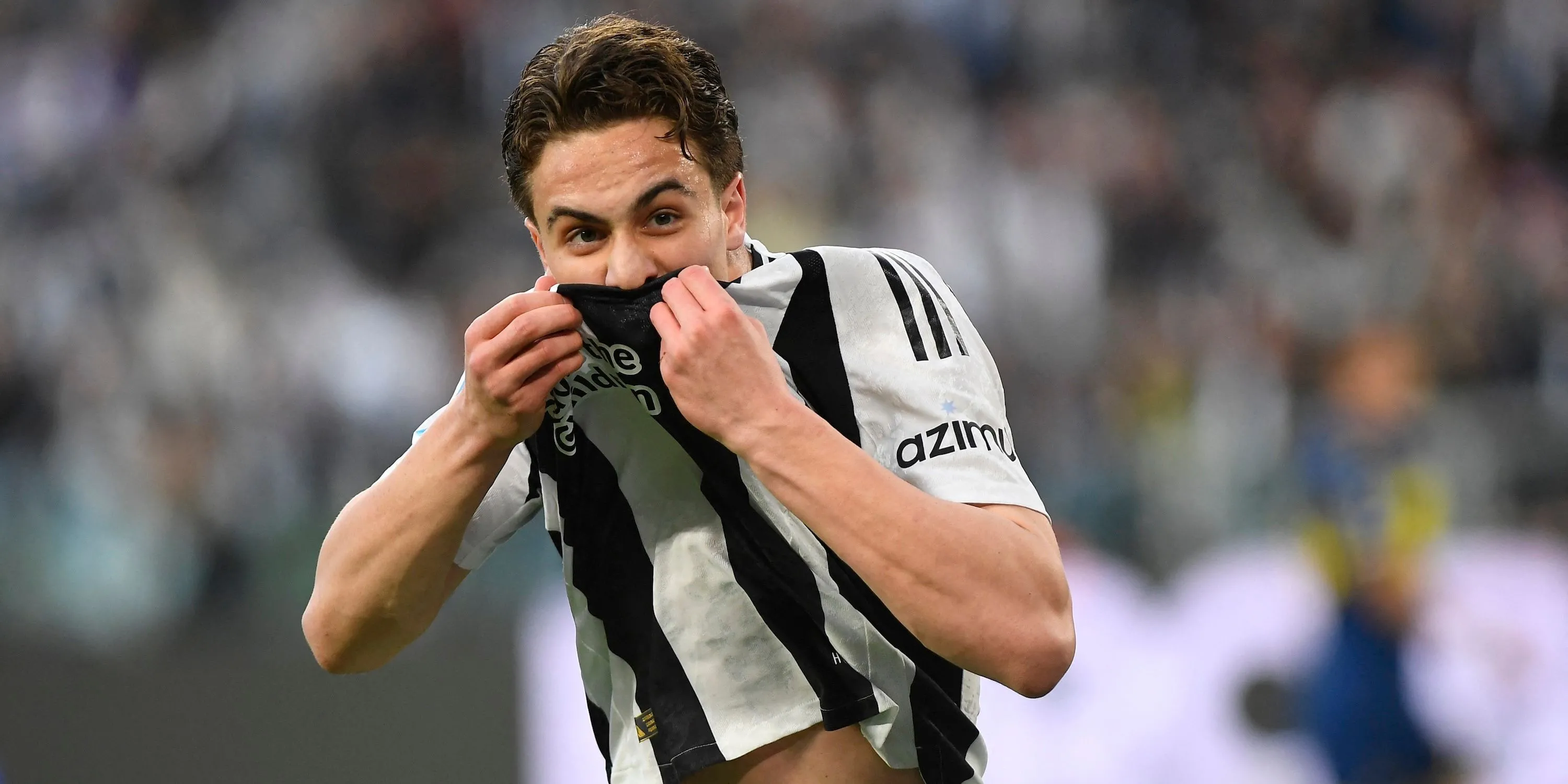 Kenan Yildiz của Juventus ăn mừng bàn thắng