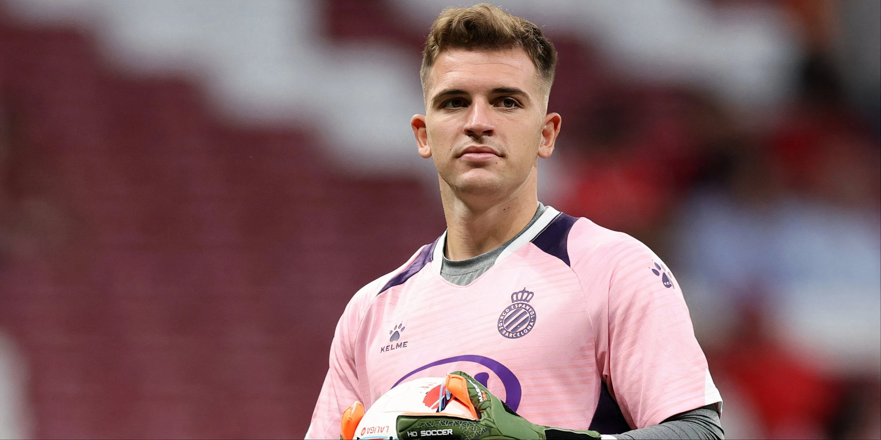 Thủ môn Joan Garcia của Espanyol đang được Arsenal theo dõi sát sao