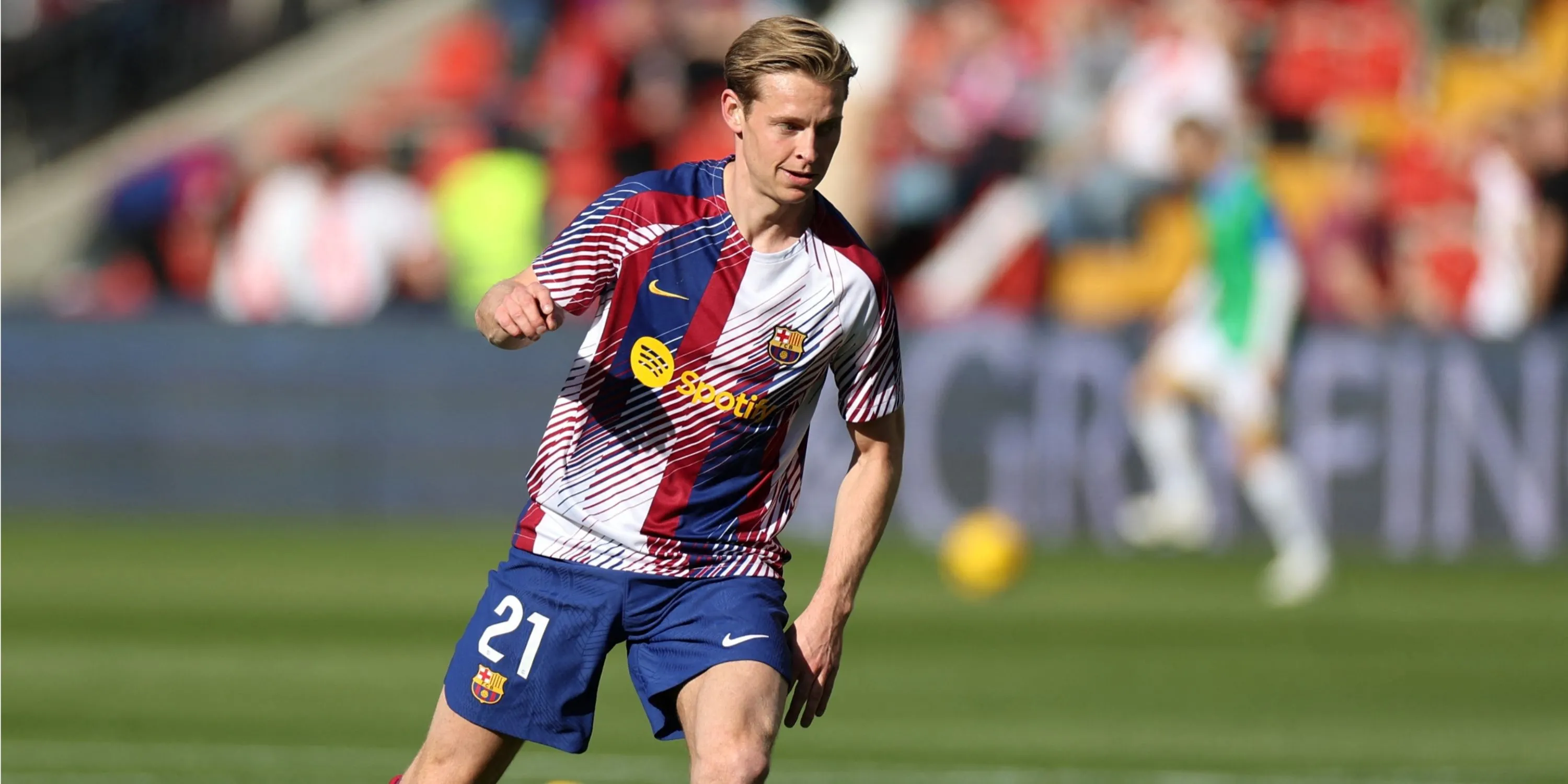 Tiền vệ Frenkie De Jong của Barcelona đang được Liverpool quan tâm