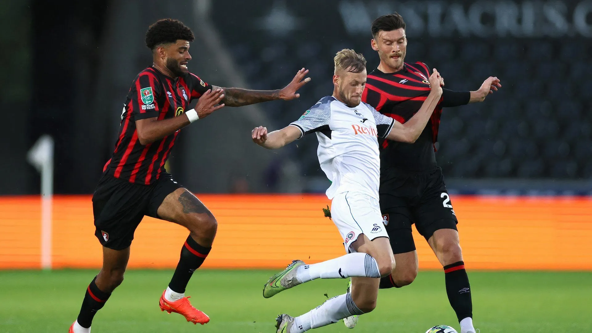 Harry Darling trong màu áo Swansea City