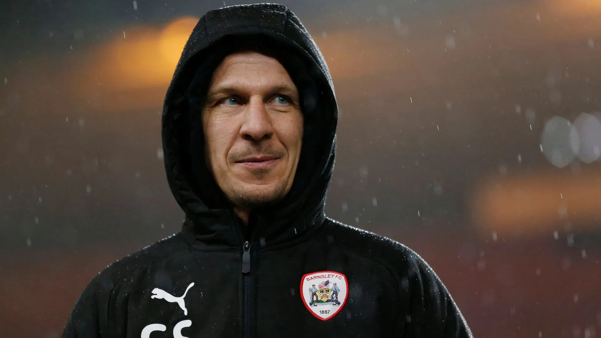 HLV Gerhard Struber chỉ đạo trong quãng thời gian dẫn dắt Barnsley