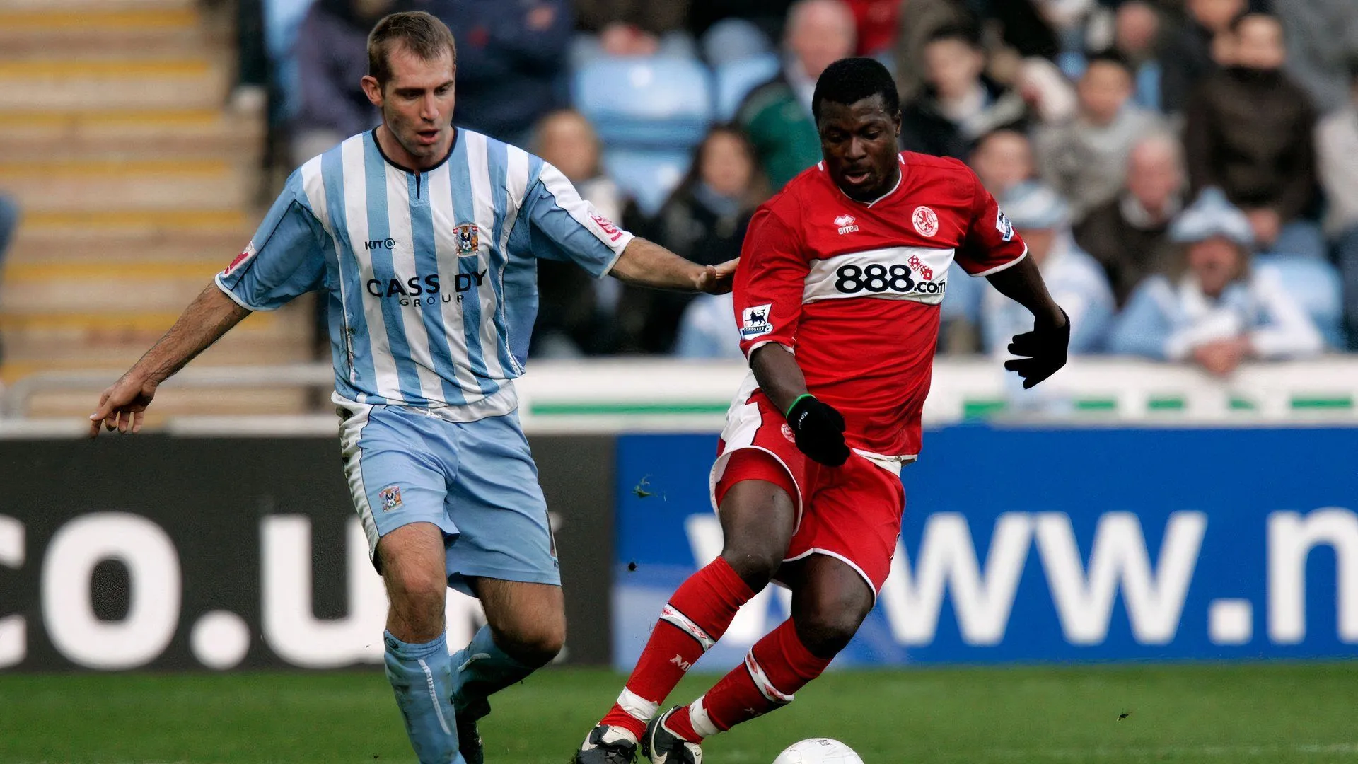 Yakubu thi đấu cho Middlesbrough tại giải Ngoại hạng Anh