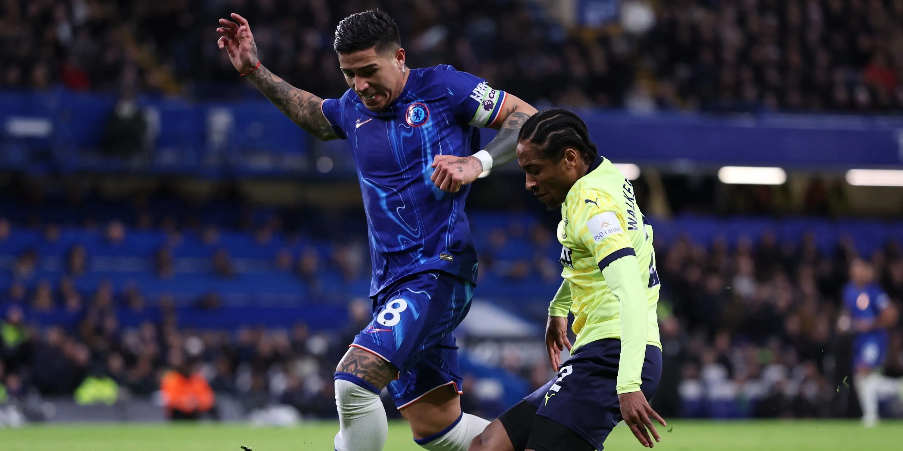 Enzo Fernandez của Chelsea trong trận đấu