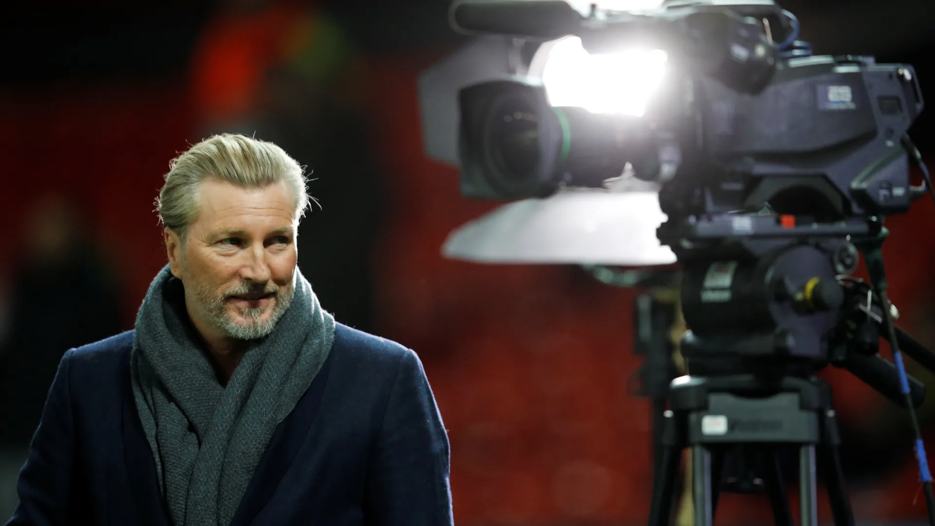 Robbie Savage, cựu cầu thủ và giờ là huấn luyện viên, với bước đi mới tại Forest Green Rovers