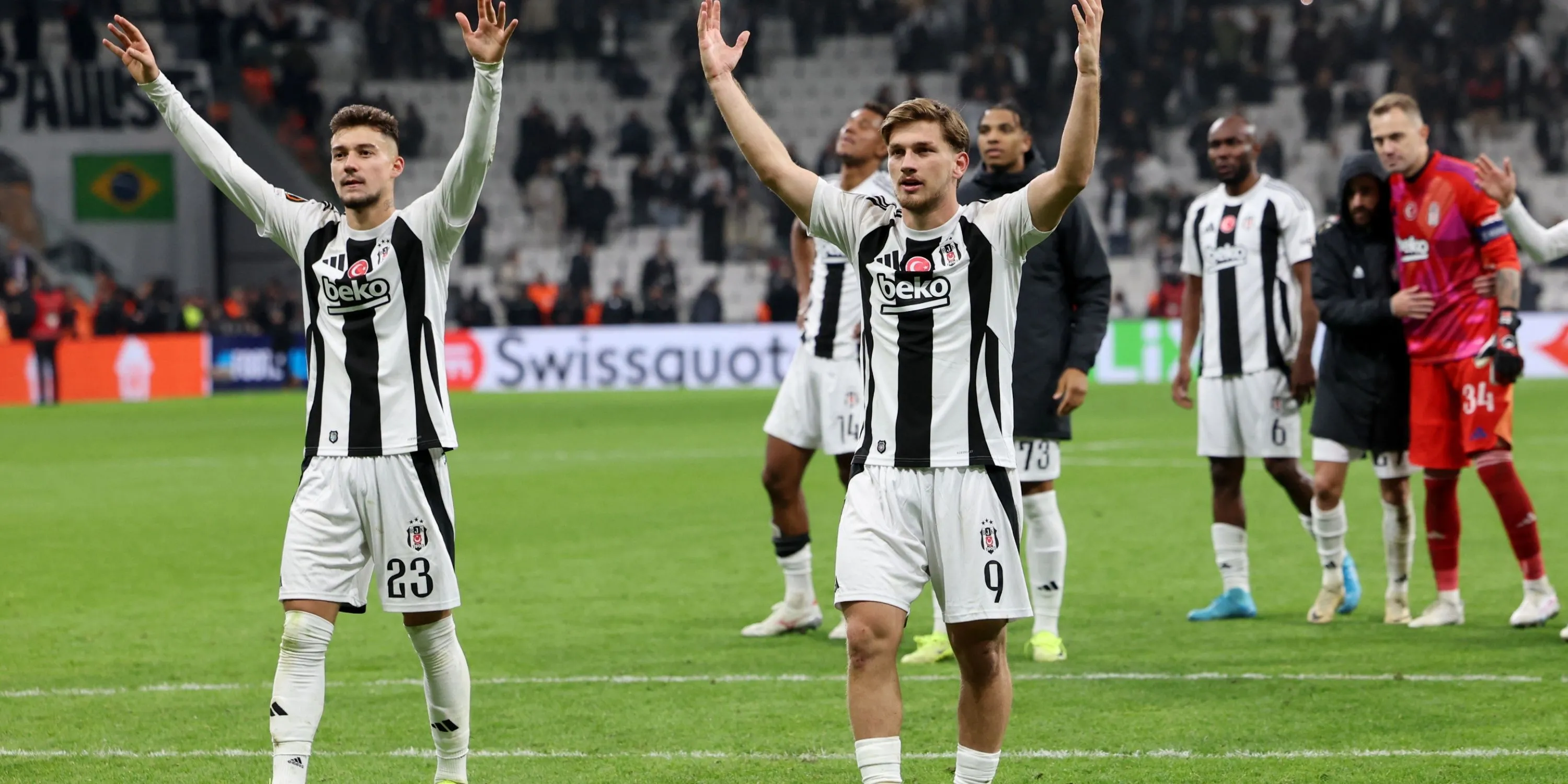 Semih Kılıçsoy, mục tiêu của Aston Villa, đang thi đấu cho Besiktas