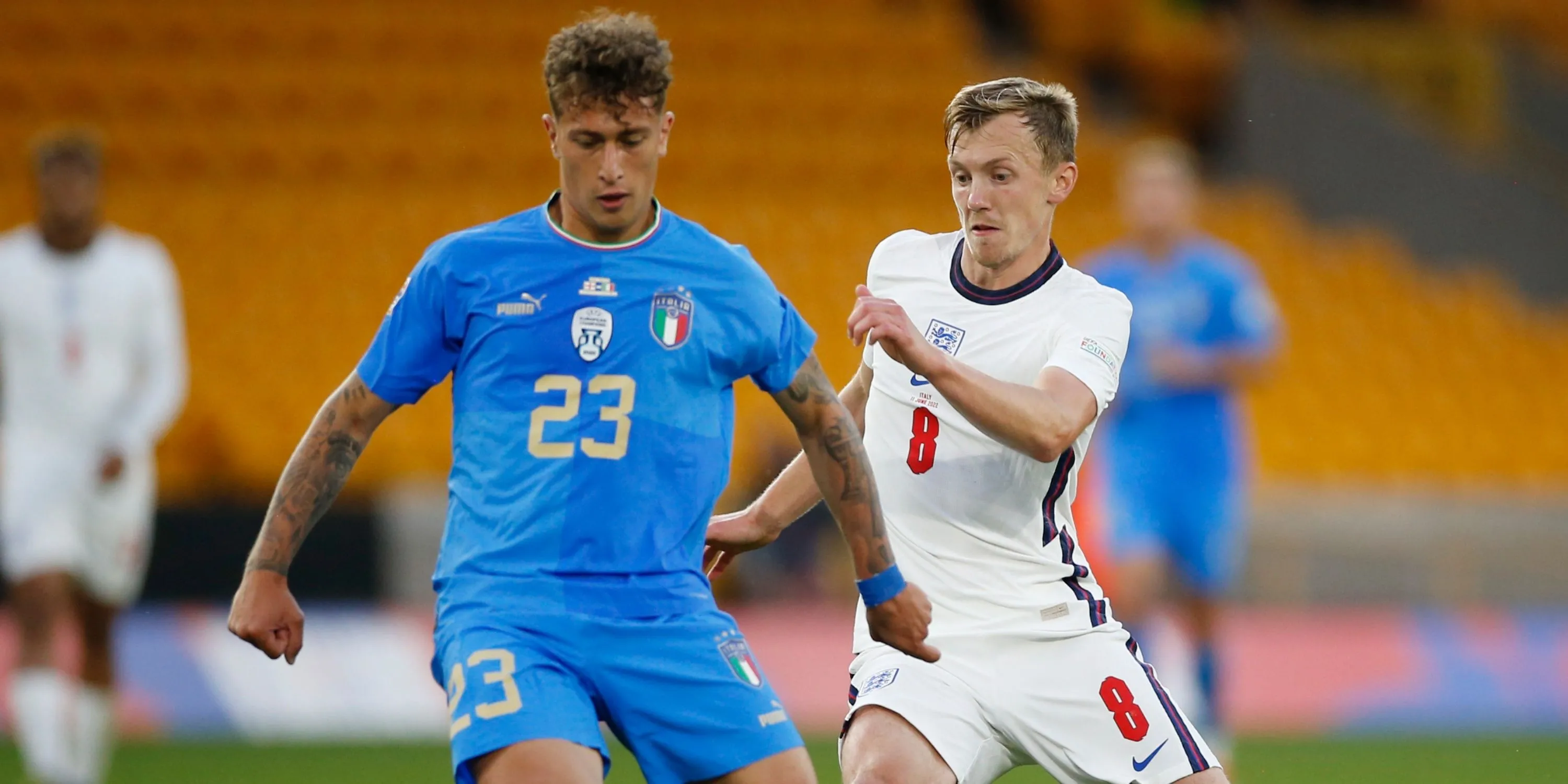 Tiền vệ Salvatore Esposito trong màu áo đội tuyển Italia tại UEFA Nations League