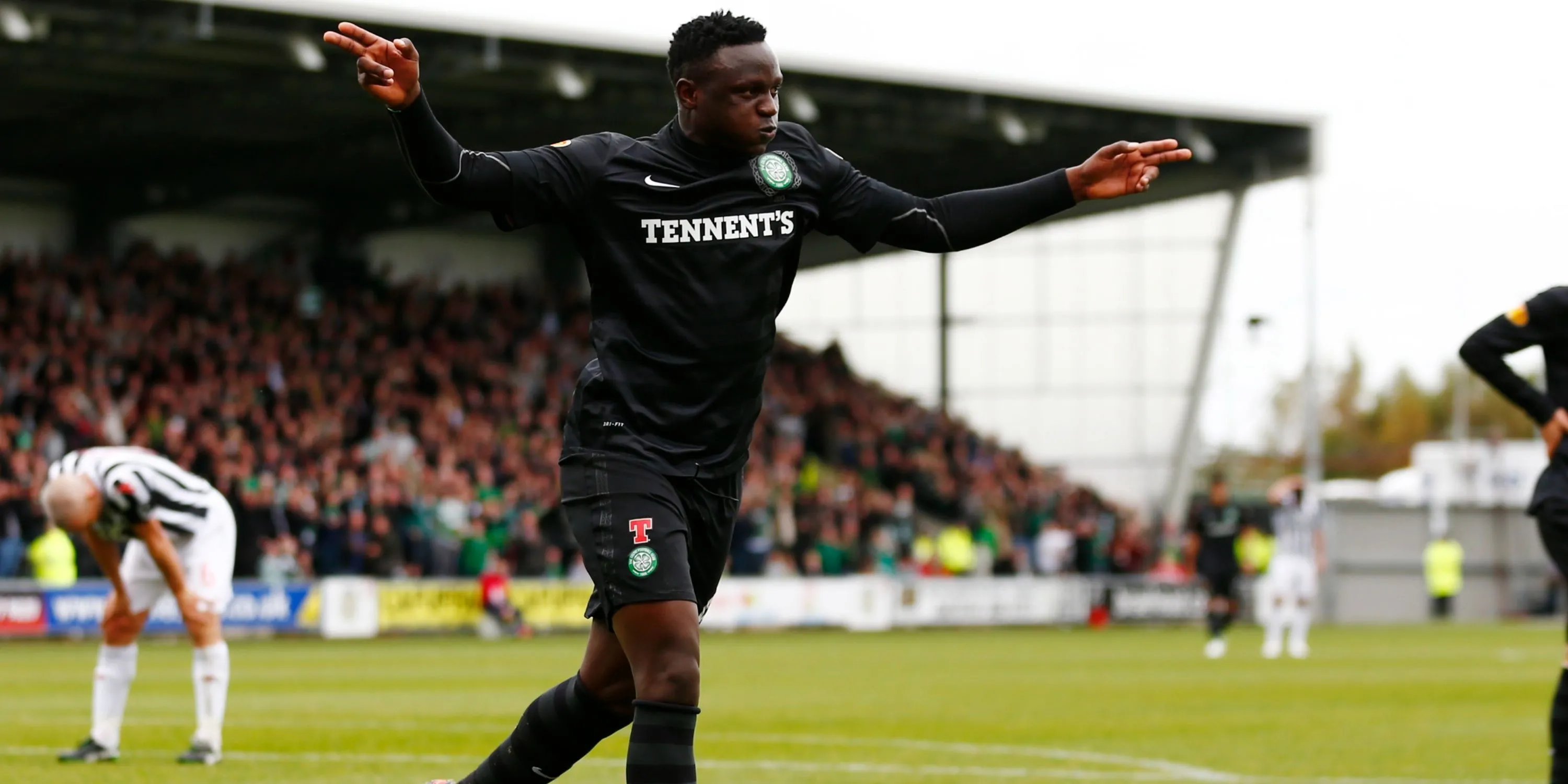 Victor Wanyama trong màu áo Celtic thi đấu tại Scottish Premiership